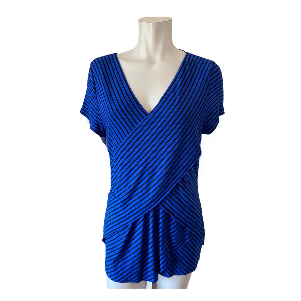 Vince Camuto Blue and Black Striped V Neck Top L